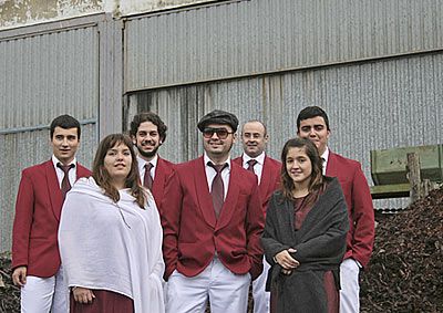 Miembros de la Asociación Cultural Polavila