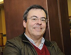 Oscar Rodríguez Buznego, Profesor de Ciencias Políticas de la Universidad de Oviedo