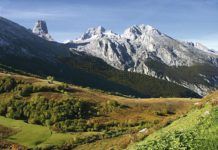 Los Picos de Europa desde La Tenerosa