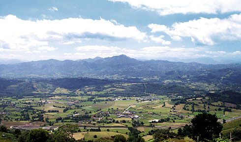 Vista general del Valle de Sariego