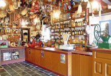 Recreación de tienda de ultramarinos en el Museo Etnográfico de Grandas de Salime.