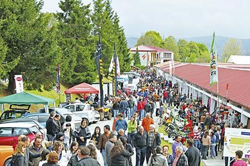 Ferias y fiestas en Tineo a lo largo del año 2011
