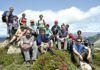 Miembros del G.M. Moscón en el Pico Tarambico (Somiedo)