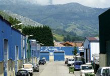 Polígono industrial Santa Rita (Parres).