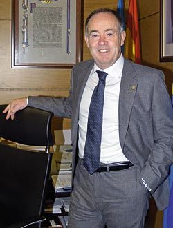 Eduardo Martínez. Alcalde de Siero