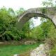 Puente sobre el río Dobra en Amieva