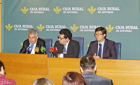 Presentación ante los medios del convenio entre Caja Rural y Reader