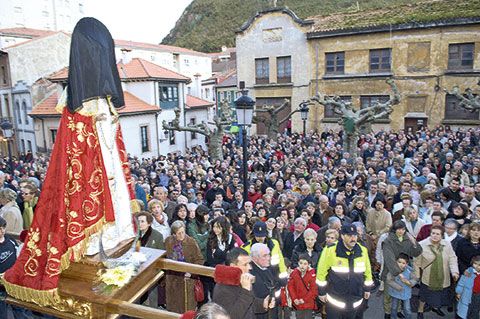 Procesión de la Virgen del Rosario