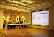 Mesa redonda en Navia con motivo del Día Internacional contra la Violencia de Género