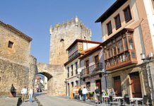 Palacio de Valdés Salas en el casco histórico de Salas