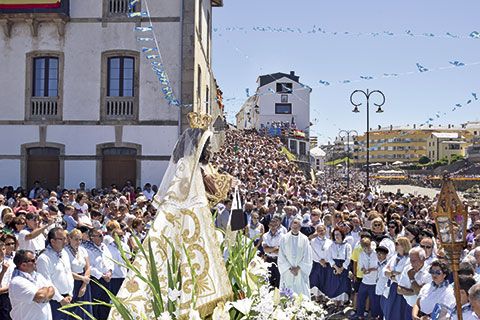Procesión de la Virgen del Carmen en Tapia