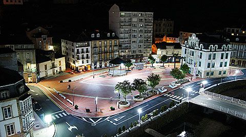 Plaza Alfonso X El Sabio, en Luarca