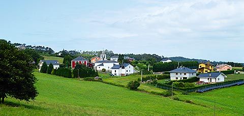Vista de San Juan de Prendonés (El Franco)
