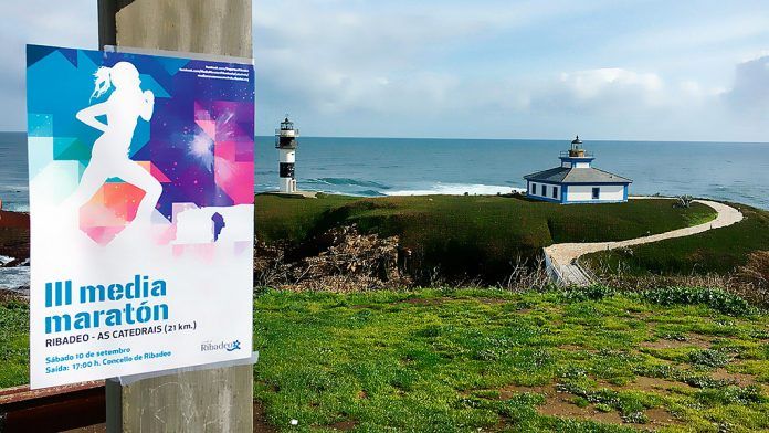 Faro de Illa Pancha, punto en la Media Maratón Ribadeo As Catedrais