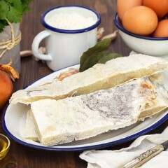 Ingredientes para hacer croquetas de bacalao