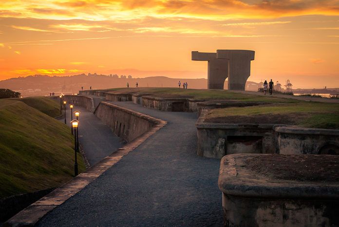 Elogio del horizonte (Gijón)