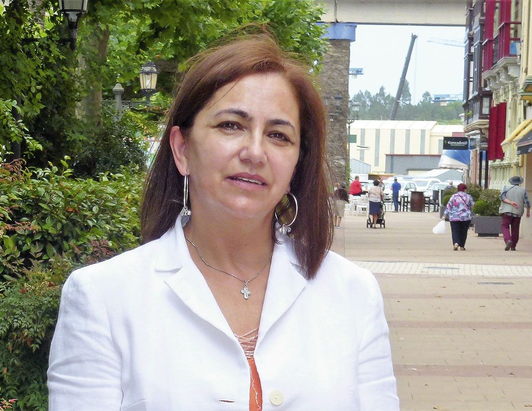 Julia María López, Presidenta de la Asociación de Empresarios de Navia