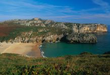 San Antonio del Mar (Llanes), elegida la mejor playa de España 2020