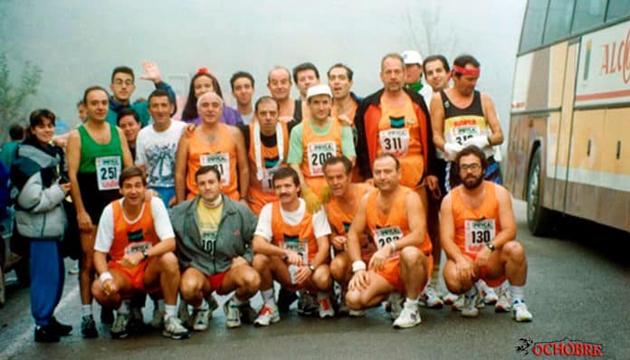 Equipo MAPOMA previamente a la salida del Maratón Valle del Nalón