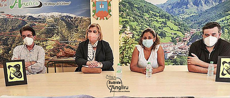 Presentación de la Subida al Angliru 2021 en Riosa.