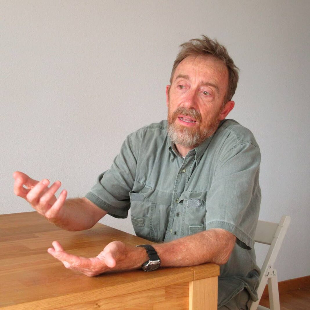 Alfredo Ojanguren, profesor de Zoología en la Universidad de Oviedo y miembro de la asociación Geotrupes