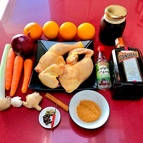 Ingredientes necesarios para la elaboración de pollo a la naranja según la receta de Juan García (Fuego de Mortero)