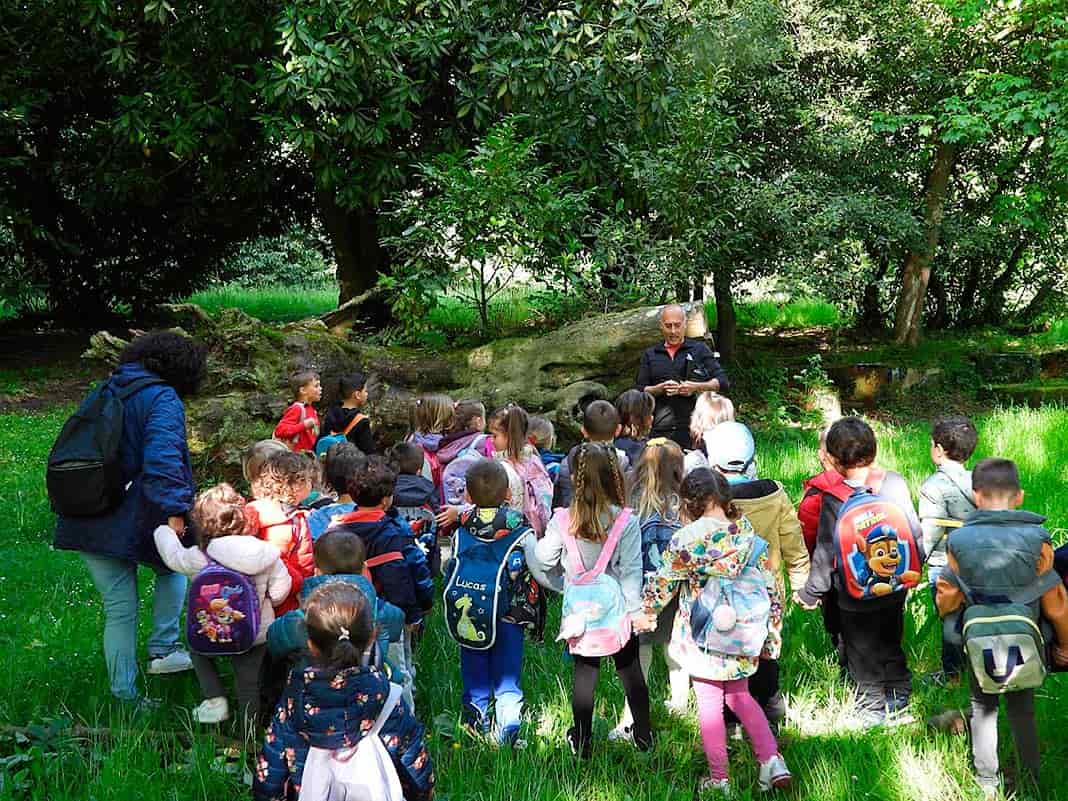 Un sueño hecho realidad: Biodevas ya tiene local 2 Ruta por el bosque de La Cebera (Lugones) con una escuela infantil