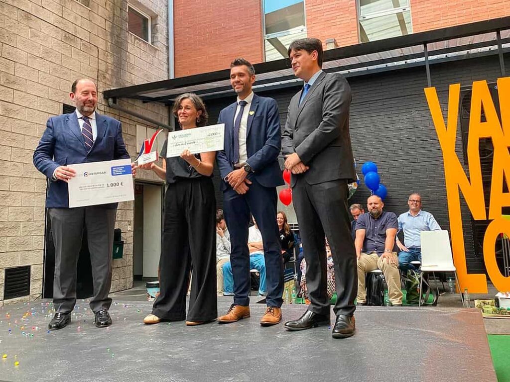 El Premio Semillero Valnalón al Mejor Proyecto fue para Arantza Pérez por "Arbolar"