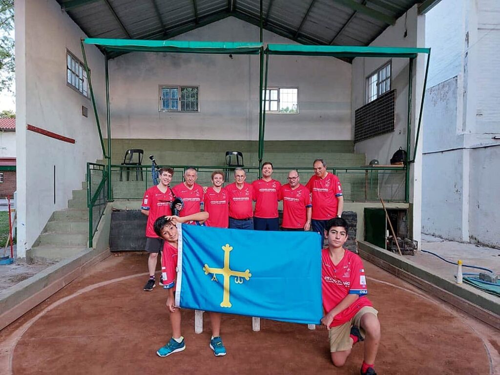 Campeonato Internacional Memorial Eloy Osorio. Bolera Asturiana en Chile