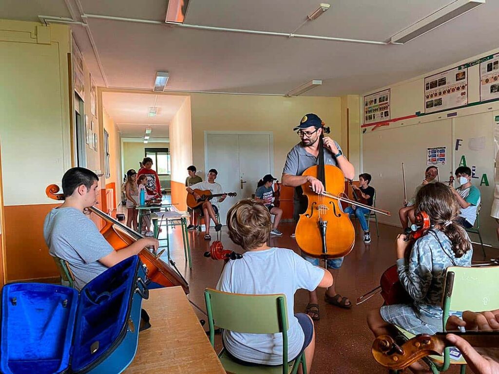 Actividad en el marco de Folkonexion.