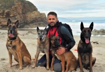 David Rodríguez, guía de la Unidad Canina de la Policía Nacional en Oviedo