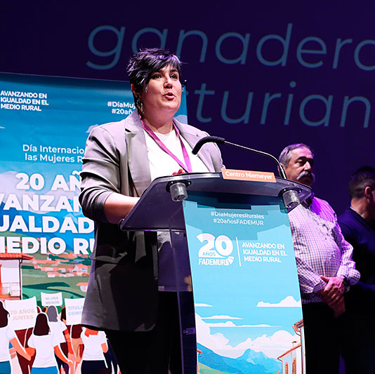 Intervención de la ganadera asturiana Tatiana Álvarez en los Premios FADEMUR 2024 