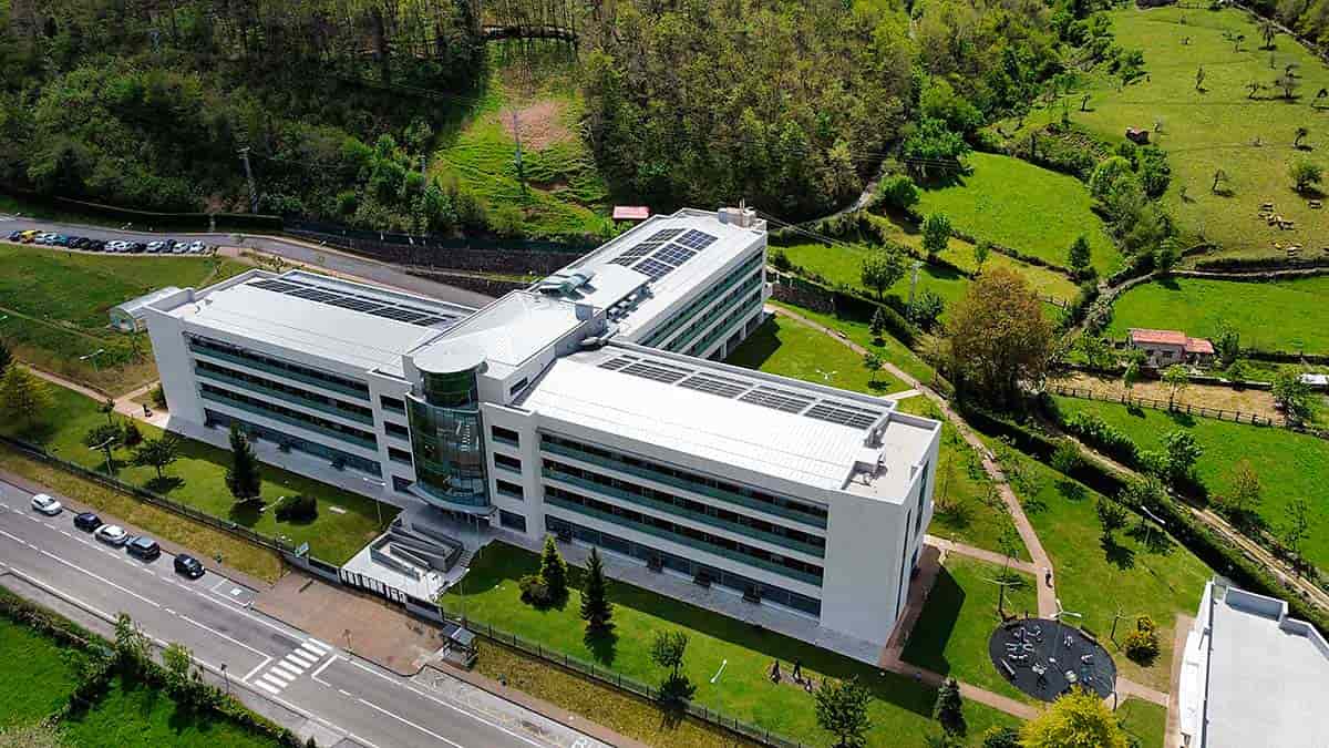 Residencia de Felechosa: un proyecto integral al servicio de las personas mayores Residencia de Mayores de Felechosa, gestionada por el Montepío y Mutualidad de la Minería Asturiana