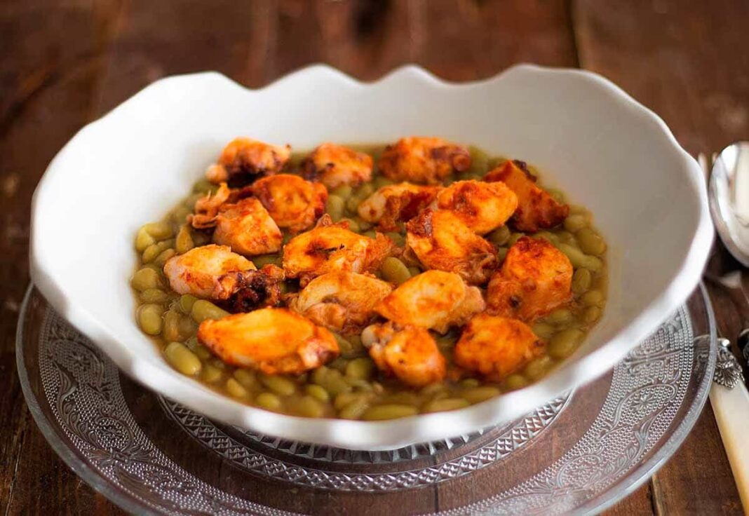 Verdinas con pulpo a feira. Receta de El toque de Belén