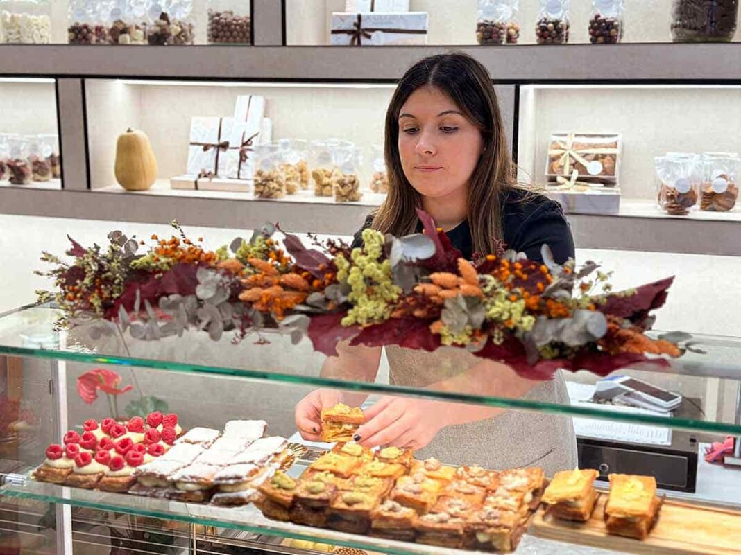 Bárbara Pereira en su pastelería