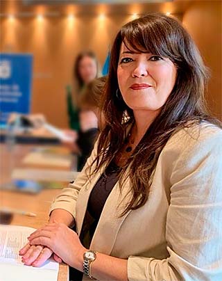 Karen Noval, presidenta del Centro Asturiano de Mendoza.