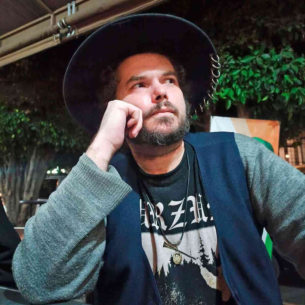 César Maltrago, cantante asturiano