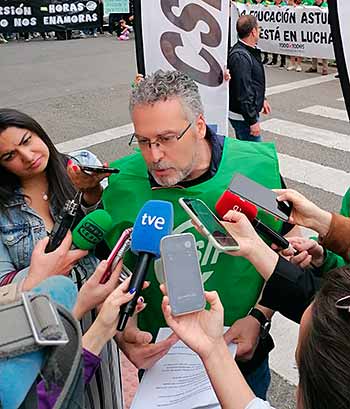 La educación asturiana, sin miedo al estigma social. Jorge Caro, CSIF. 1 Jorge Caro, presidente del sector de la Enseñanza de la CSIF