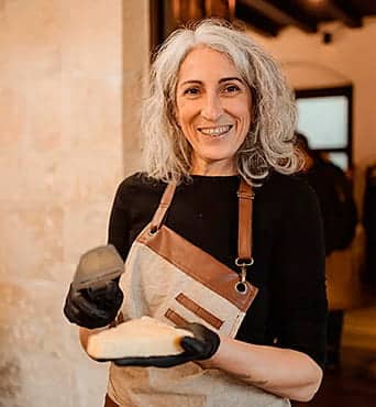Macarena López, maestra quesera