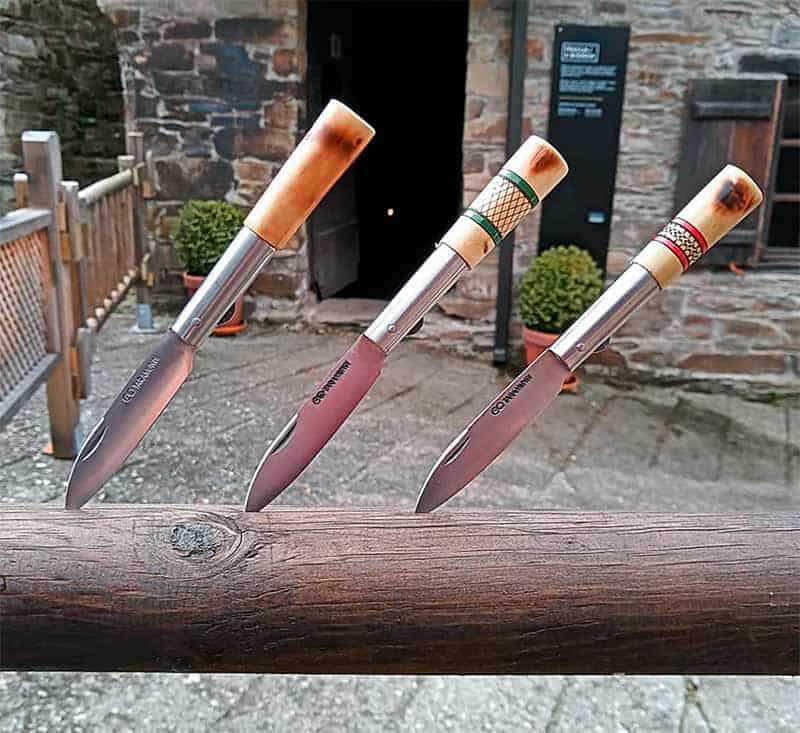 Juan Carlos Quintana, Museo de la Cuchillería: «Queremos contar cómo se utilizaba la madera» 3 Navajas de Taramundi.