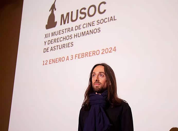 Daniel Lovi en la presentación de "Socialicidio" en la MUSOC del año pasado.