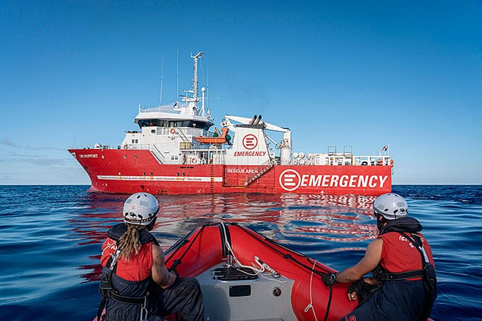 El Life Support de EMERGENCY brinda asistencia a los barcos de la Flotilla Global Sumud.