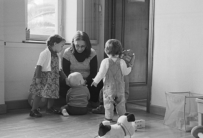 Cristina Abella en el taller de juegos infantiles La Madreña (año 2013)