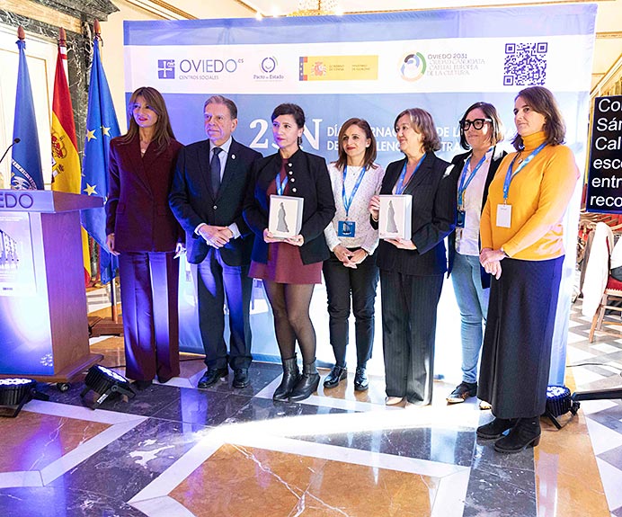 Oviedo trabaja por un futuro sin violencia 1 Actos conmemorativos en el Día Internacional de la Eliminación de la Violencia contra la Mujer 2025 en el Ayuntamiento de Oviedo