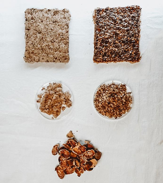 Manuel Persa, creador de biomateriales en Redes. La naturaleza como arte inspirador 5 Proceso en el que se ven las distintas fases de las cáscaras de castañas para poder convertirse en un biomaterial.