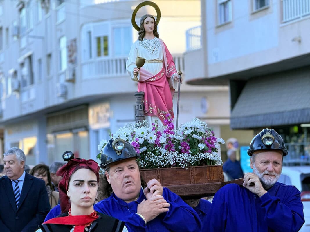 Procesión de Santa Bárbara en Torrevieja