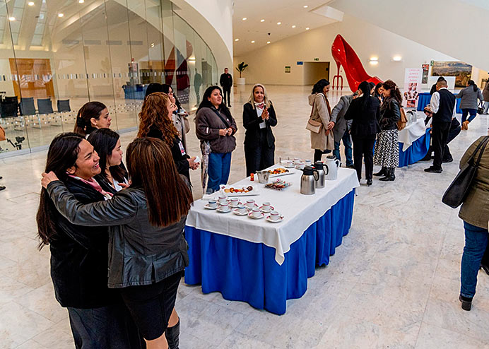 “Mujer emprende”: Cuando emprender también es un acto de cuidado 2 Conferencia Taller ¡Mujer, Emprende!