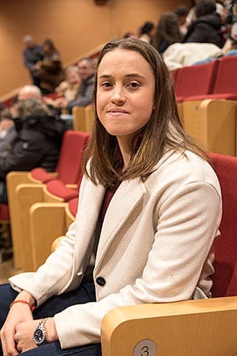 Lucía Val Cerdeira, piragüista. Campeona del Mundo en K4 500. De Ortiguera al cielo 5 Lucía Val en la Gala del Deporte de Navia el pasado 24 de enero de 2026 / Foto: Fusión Asturias