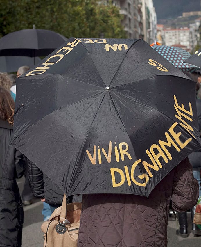 ¿Es posible hablar de justicia social en Asturias en el año 2026? 1 Manifestación por el derecho a vivir dignamente en Oviedo.