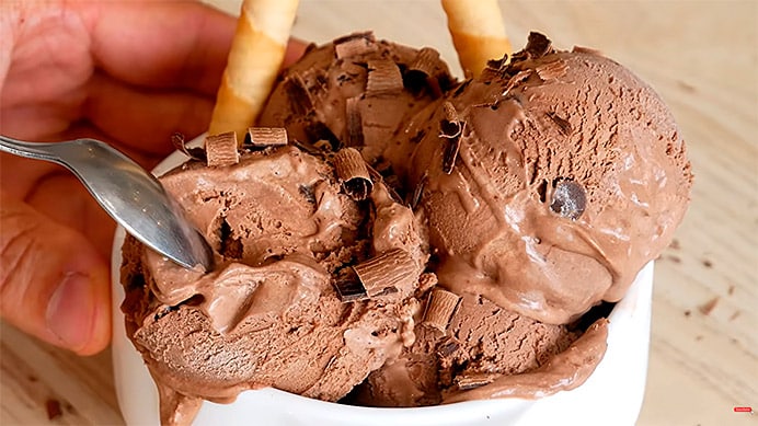 Pelayo Fernández (Golosolandia). Las recetas que siempre salen 4 Helado de chocolate "Puro vicio" de Golosolandia.